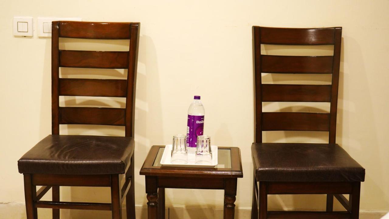 Aa Hotels & Resorts Zirakpur Buitenkant foto